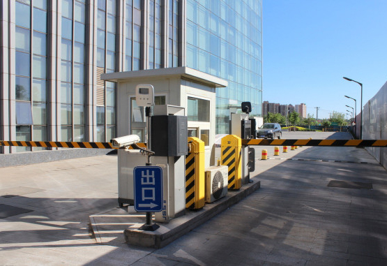 地上停车道闸